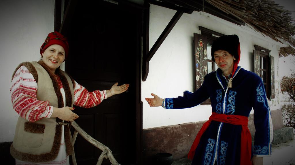 Koryakivskyi Rai Guest House Dmitrenki Ngoại thất bức ảnh